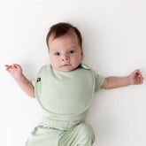 Cushy Bib in Basil