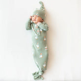 Knotted Gown with Hat Set in Silly Goose