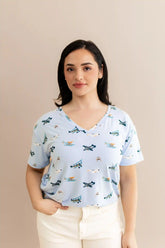 Women's Oversized V-Neck Tee in Take Off