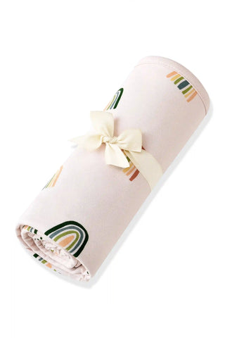 Swaddle Blanket in Retro Rainbow