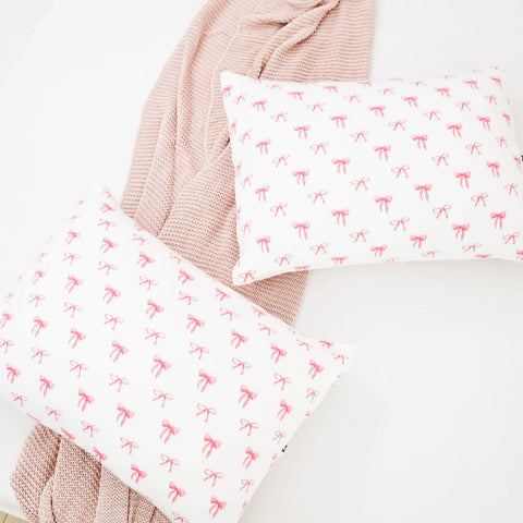 Standard Pillowcase in Bow