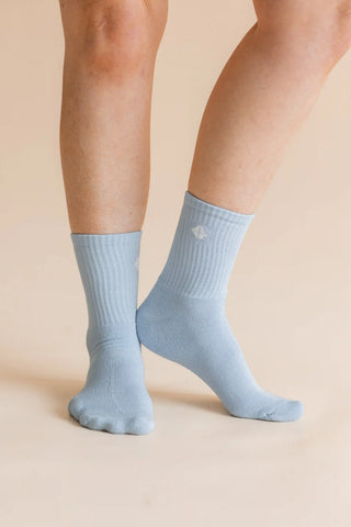 Adult Crew Socks in Breeze