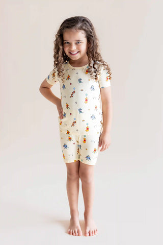 Short Sleeve Pajamas in Winnie the Pooh Celebration