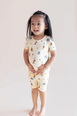 Short Sleeve Pajamas in Winnie the Pooh Celebration