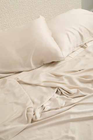 Bamboo Sateen Sheet Set in Champagne