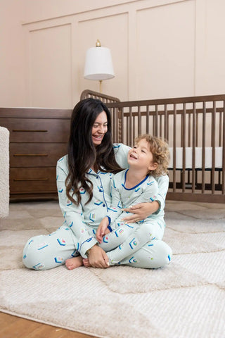 Long-Sleeved Women's Pajama Set in Dew Mahjong