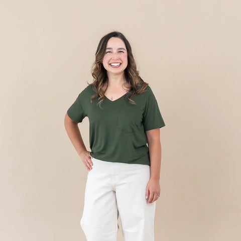 Women's Oversized V-Neck Tee in Fir