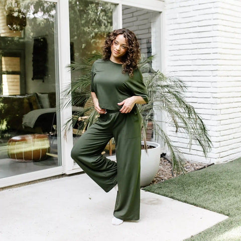 Women's Wide Leg Pant in Fir