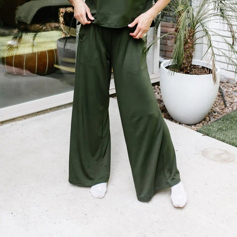Women's Wide Leg Pant in Fir
