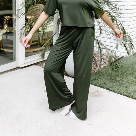 Women's Wide Leg Pant in Fir