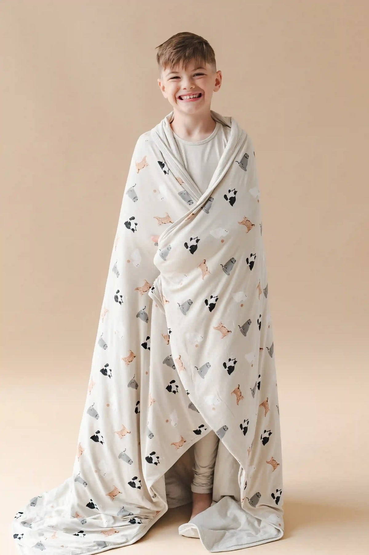 Youth Blanket in Fluffy Cat 1.0
