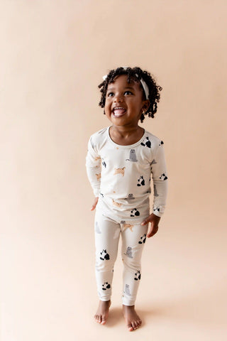 Long Sleeve Pajamas in Fluffy Cat