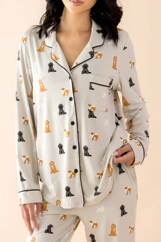 Long-Sleeved Women's Pajama Set in Fluffy Dog