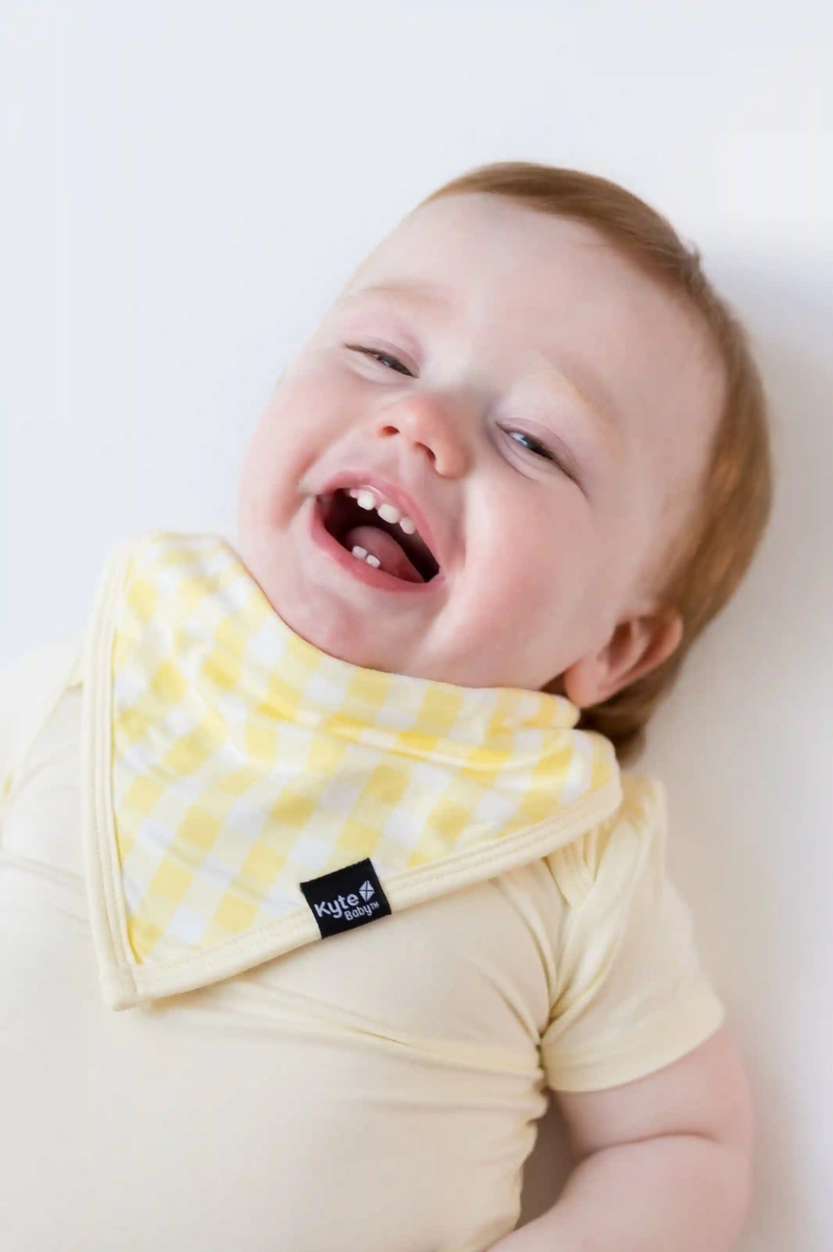 Bib in Gingham Chamomile