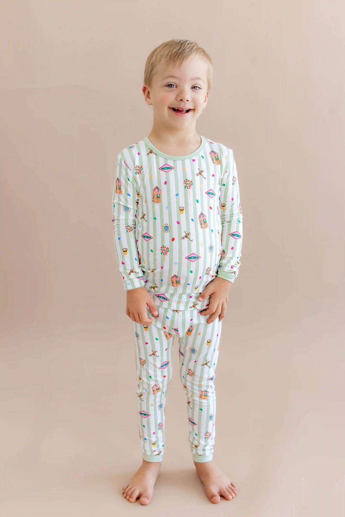 Long Sleeve Pajamas in Honeydukes