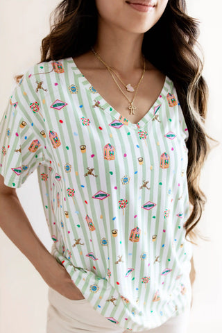 Women's Oversized V-Neck Tee in Honeydukes