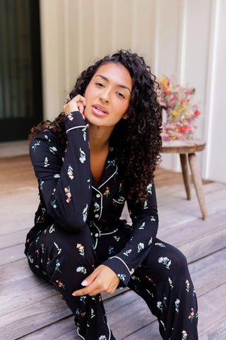 Long-Sleeved Women's Pajama Set in Midnight Wildflower