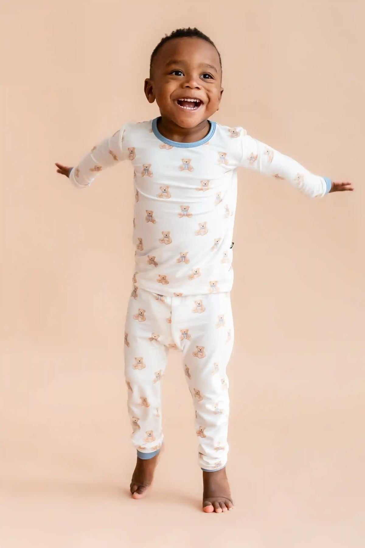 Long Sleeve Pajamas in Teddy Bear