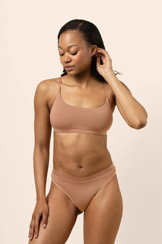 Women's Scoop Neck Bralette in Latte