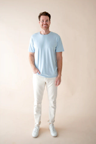 Men's Crew Neck Tee in Breeze