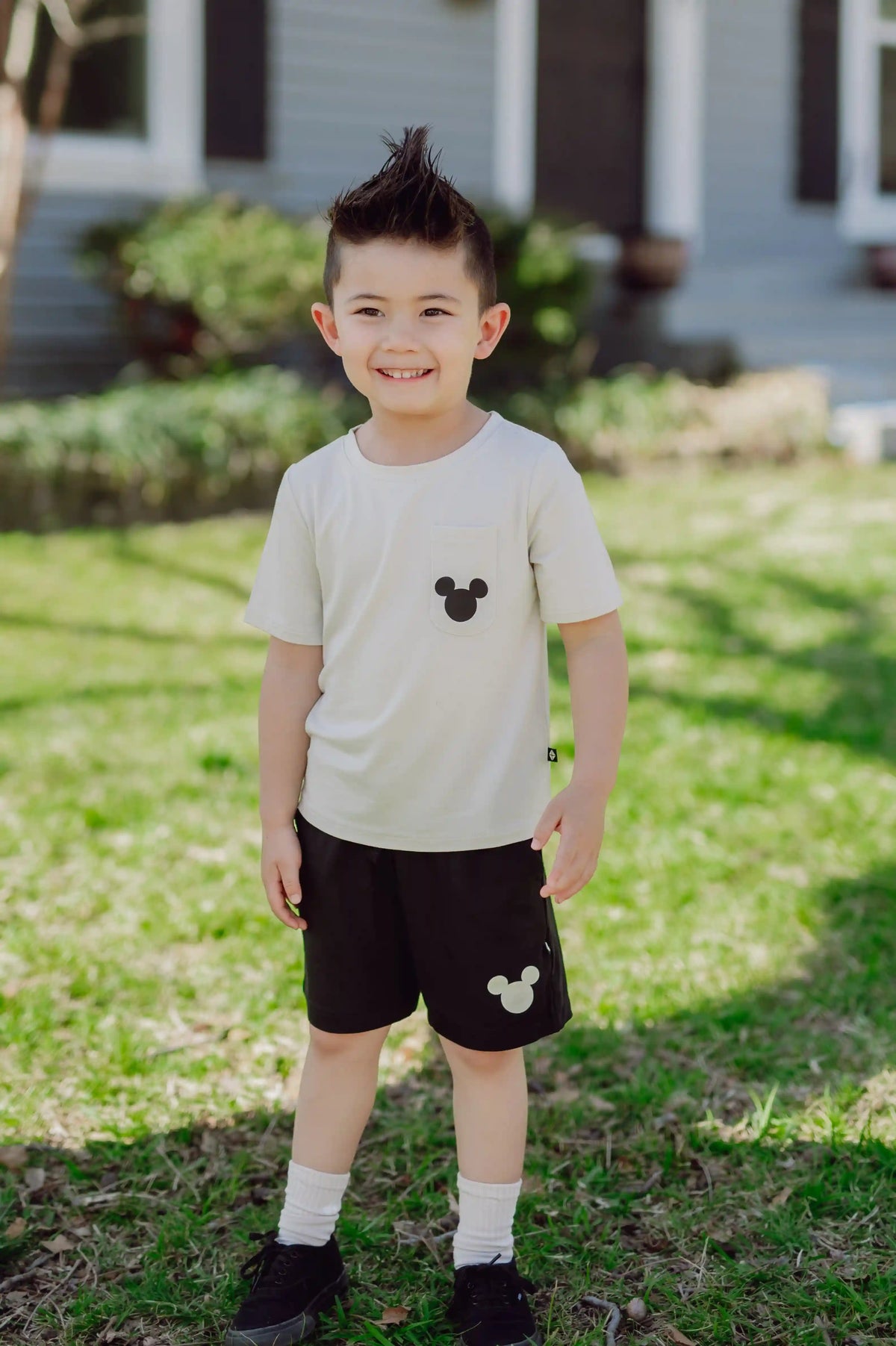 Toddler Crew Neck Tee in Mickey Mouse on Ecru