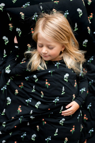 Toddler Blanket in Midnight Wildflower 1.0