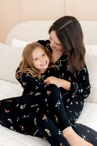 Long-Sleeved Women's Pajama Set in Midnight Wildflower