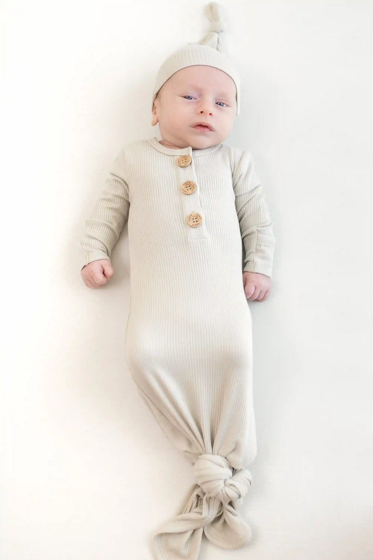 Ribbed Knotted Gown with Hat Set in Oat