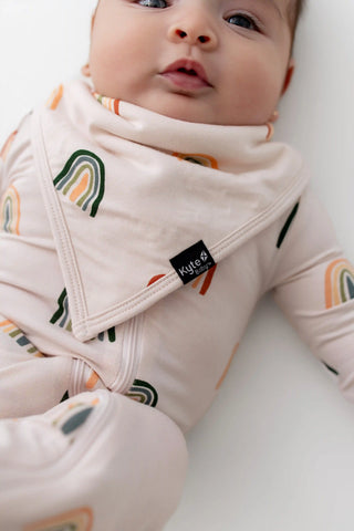 Bib in Retro Rainbow