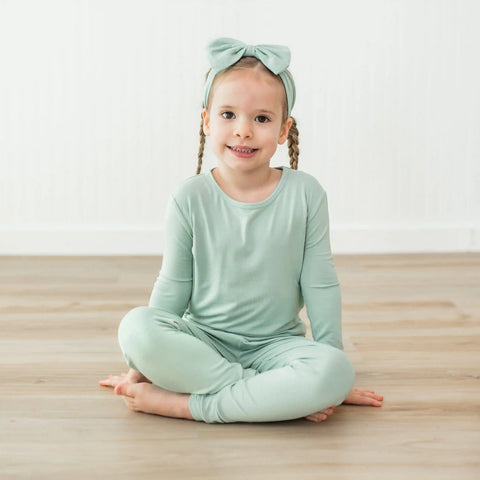 Bow Headband in Sage