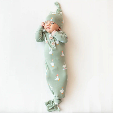 Knotted Gown with Hat Set in Silly Goose
