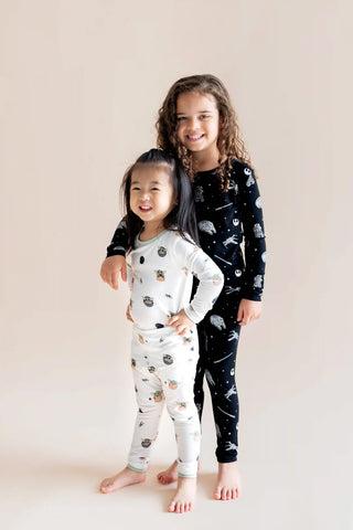 Long Sleeve Pajamas in Grogu™