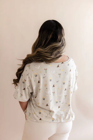 Women's Oversized V-Neck Tee in Starry Icon