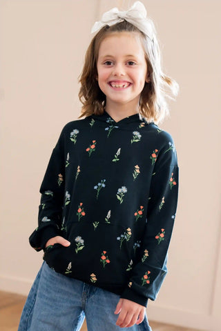 Hoodie in Midnight Wildflower