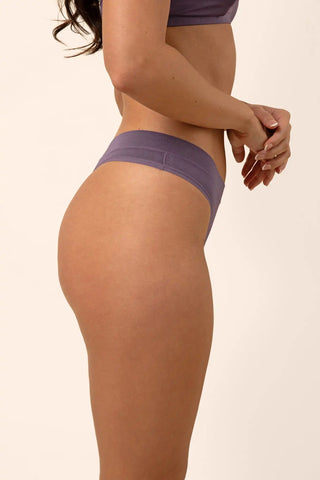 Women's Thong in Currant
