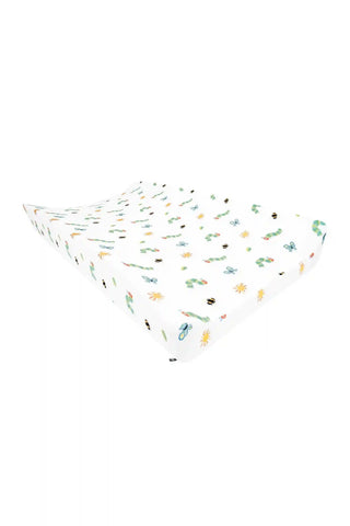 Change Pad Cover in The Very Hungry Caterpillar™ and Friends