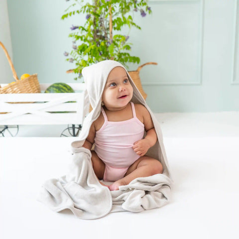Hooded Bath Towel in Oat