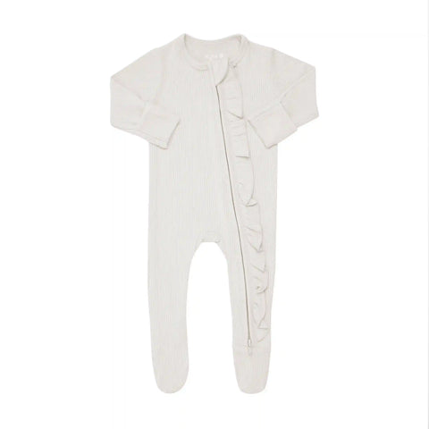 Ribbed Ruffle Zipper Footie in Oat