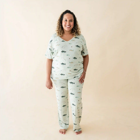 Women's Oversized V-Neck Tee in Fishing